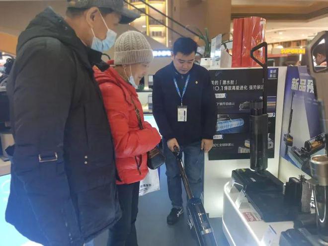 市民赶紧出手多个门店挤满人有人一次省2000多元long88龙8国际销量突然猛增部分已断货！上海(图2)
